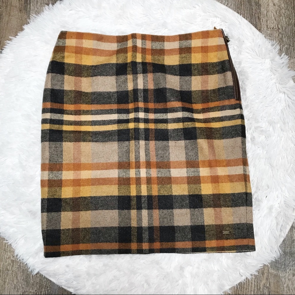 Tommy Hilfiger skirt bundle size 6 - Picture 6 of 8